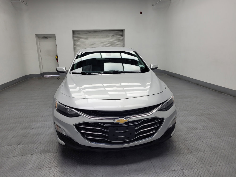 Used 2020 Chevrolet Malibu LT image 14