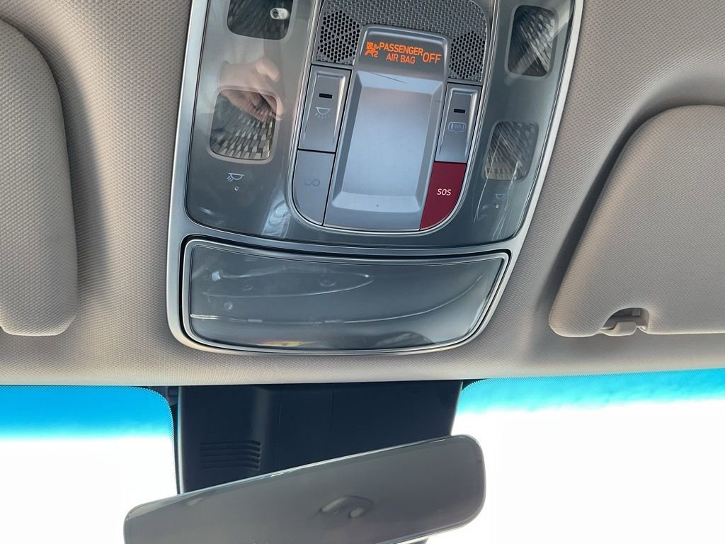 Used 2025 Genesis GV70 2.5T image 23