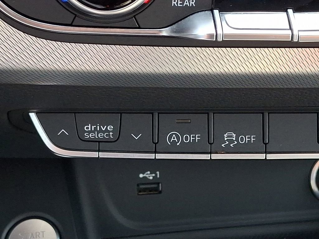 Used 2025 Audi A5 2.0T Premium Plus image 27