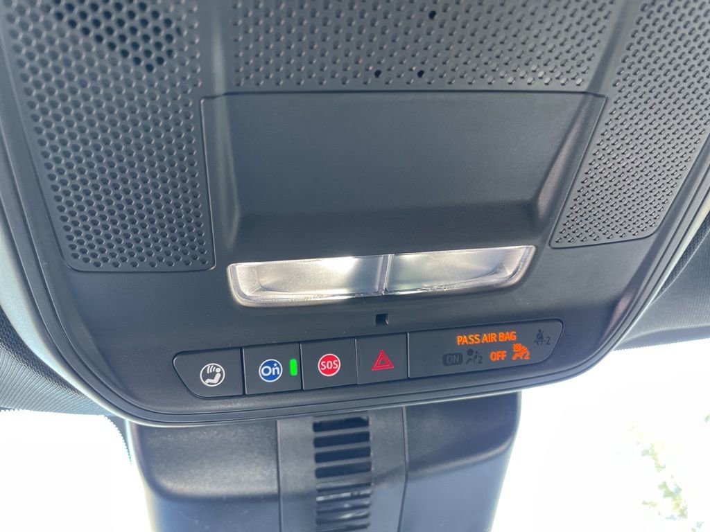 New 2026 Chevrolet Traverse LT w/ Driver Confidence Package image 24