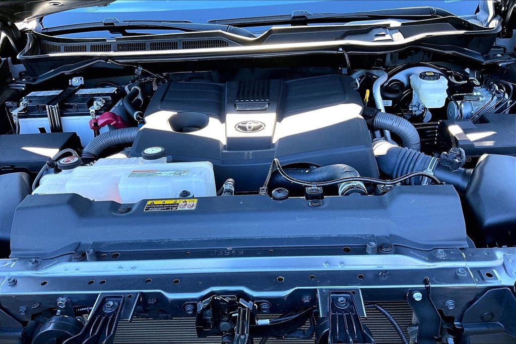 Used 2023 Toyota Tundra Limited image 22