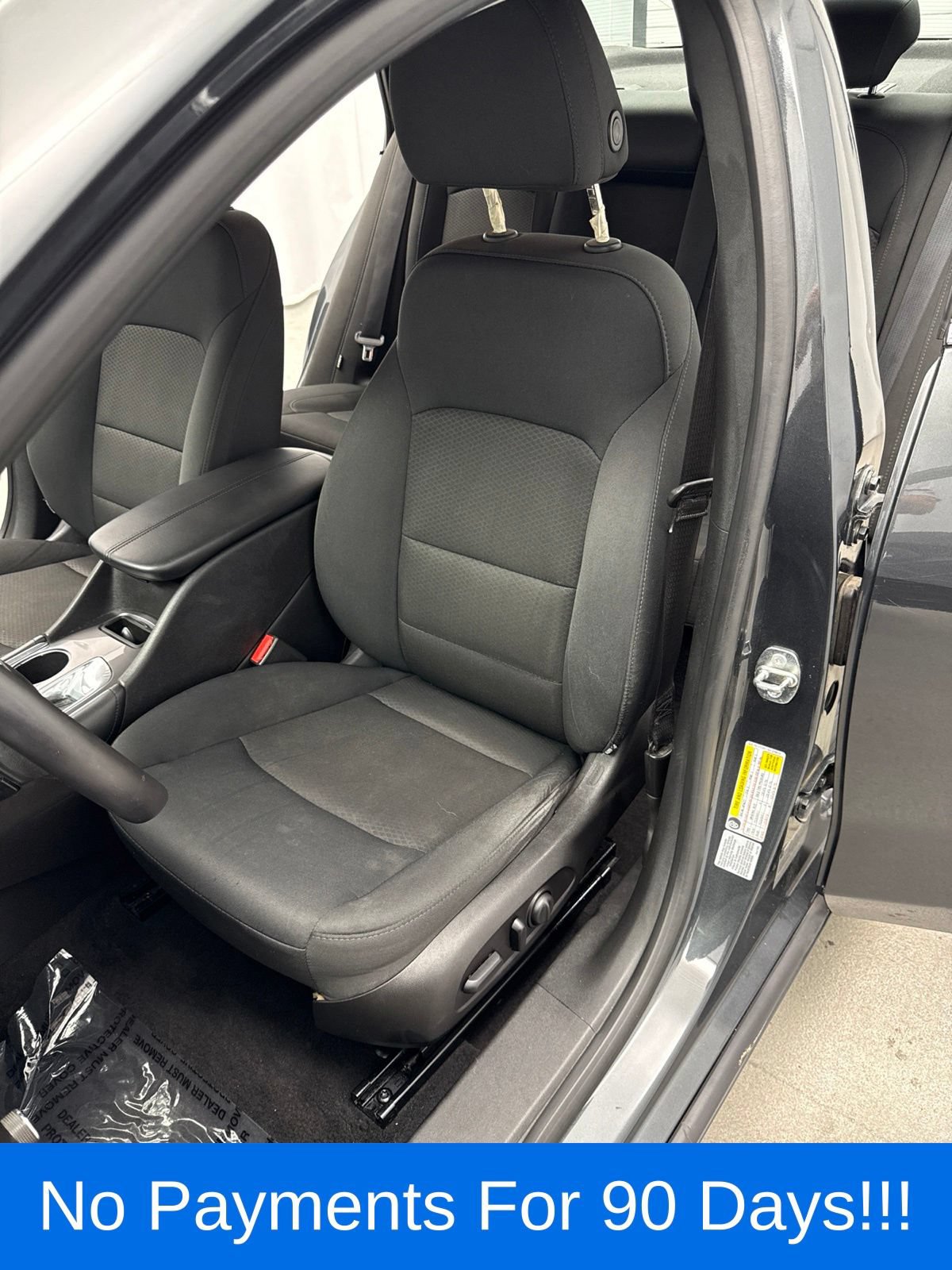 Used 2016 Chevrolet Malibu LT FWD image 9