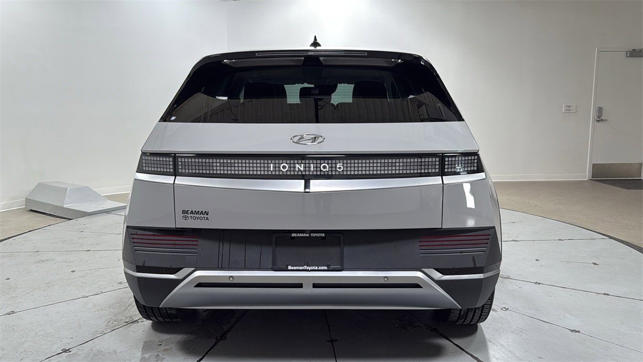 Used 2022 Hyundai Ioniq 5 SEL w/ Cargo Package image 4