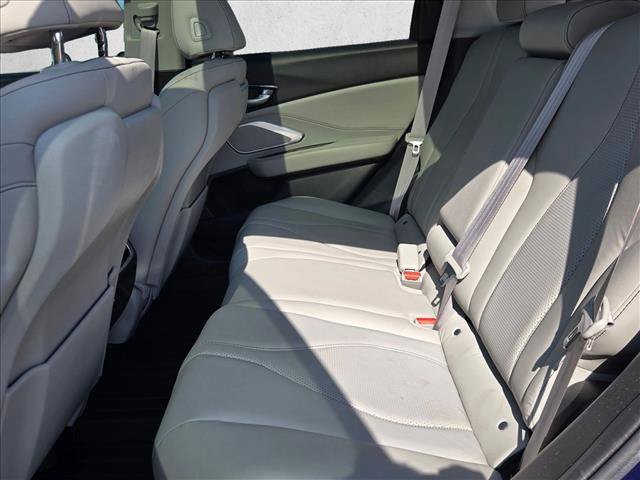 Used 2023 Acura RDX w/ Technology Package FWD image 17