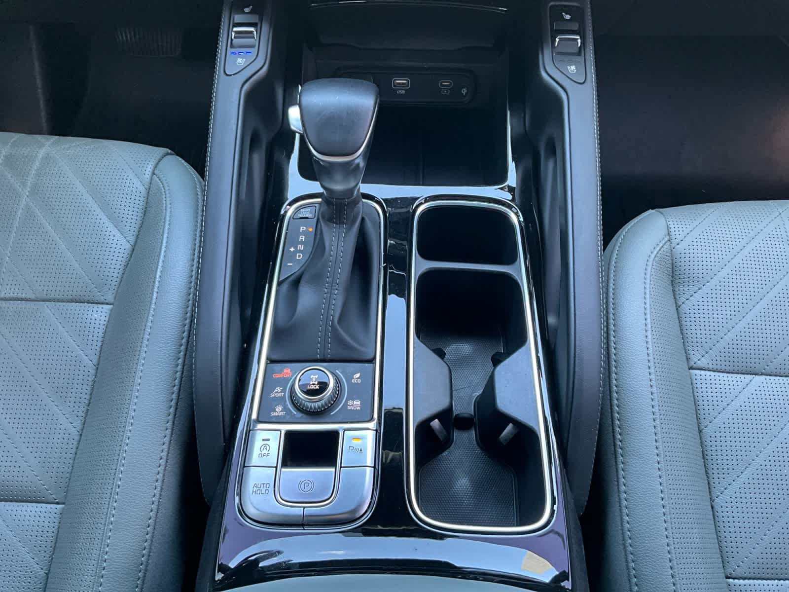 Used 2023 Kia Telluride EX X-Line AWD/4WD image 16