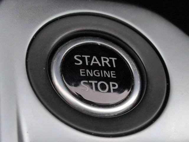 Used 2023 Nissan Sentra SR w/ Trunk Package FWD image 25