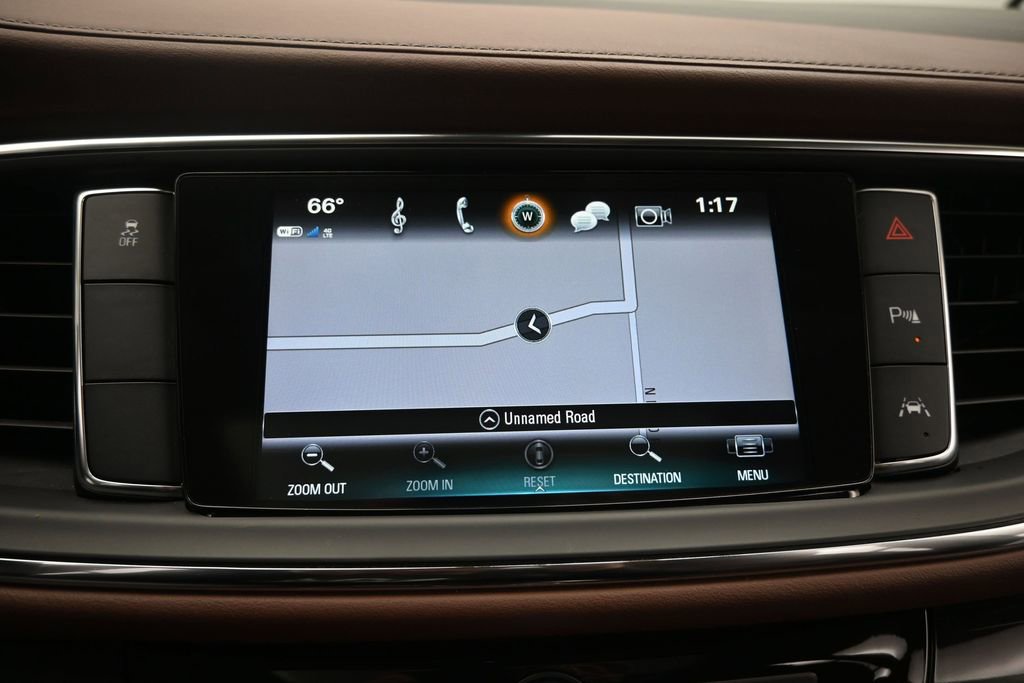 Used 2018 Buick Enclave Avenir FWD image 30