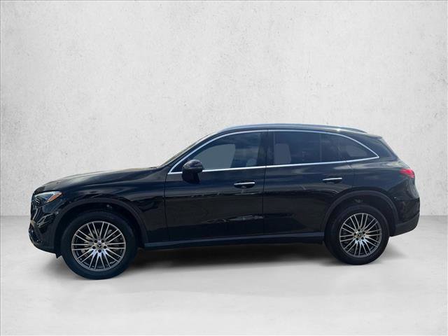 Certified 2026 Mercedes-Benz GLC 300 image 9