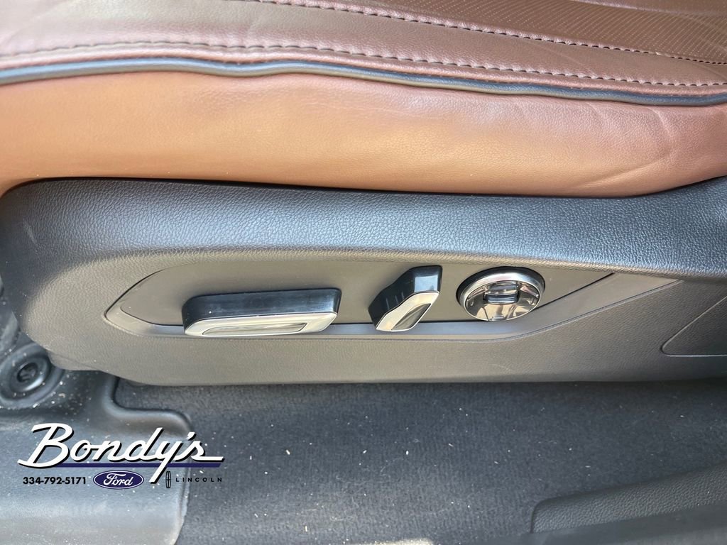Used 2023 Acura MDX SH-AWD w/ Advance Package image 9