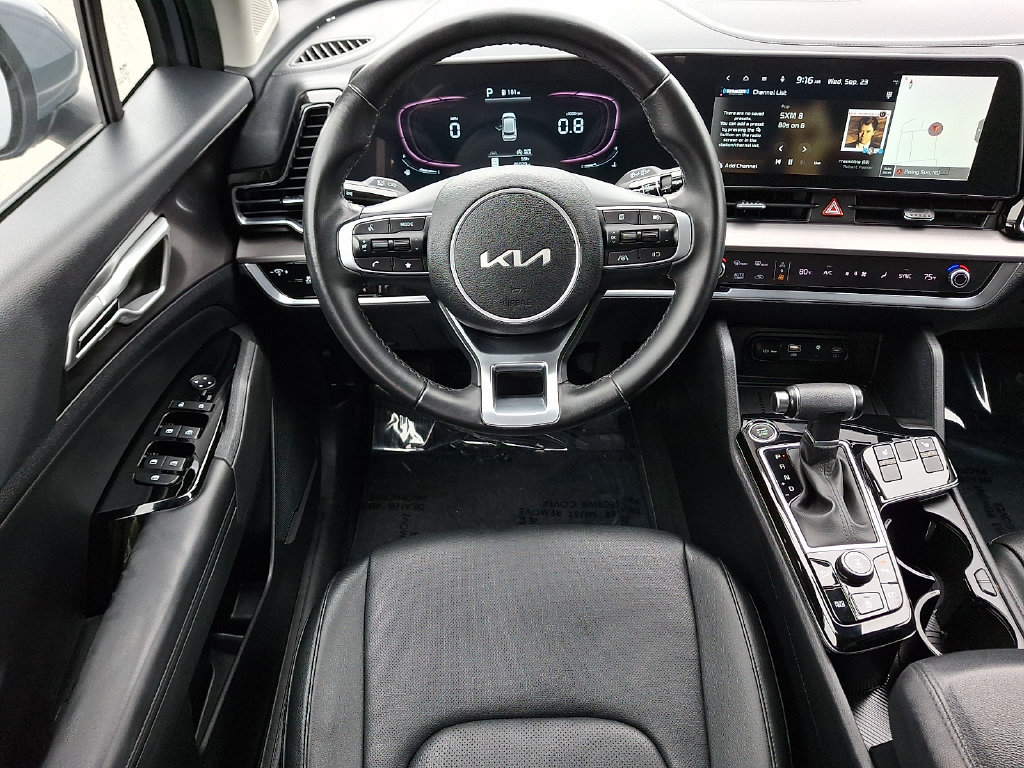 Used 2024 Kia Sportage EX AWD/4WD image 11