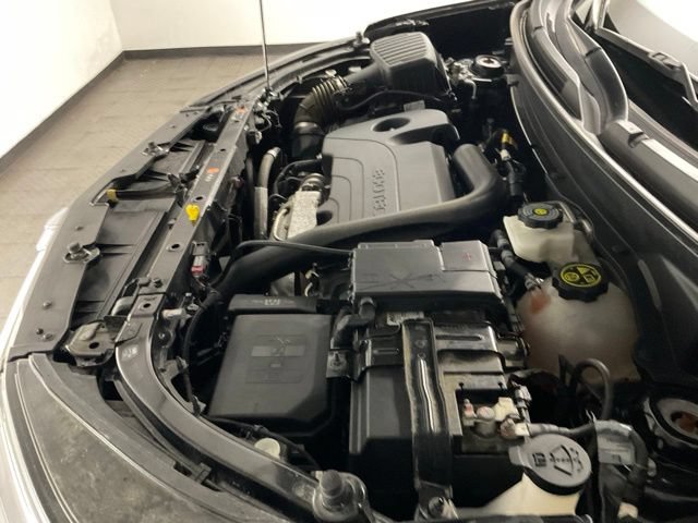 Certified 2024 Chevrolet Equinox LT FWD image 19