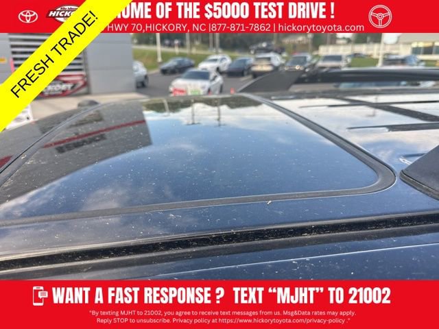 Used 2015 Lincoln Navigator 4WD w/ Equipment Group 101A Reserve image 8