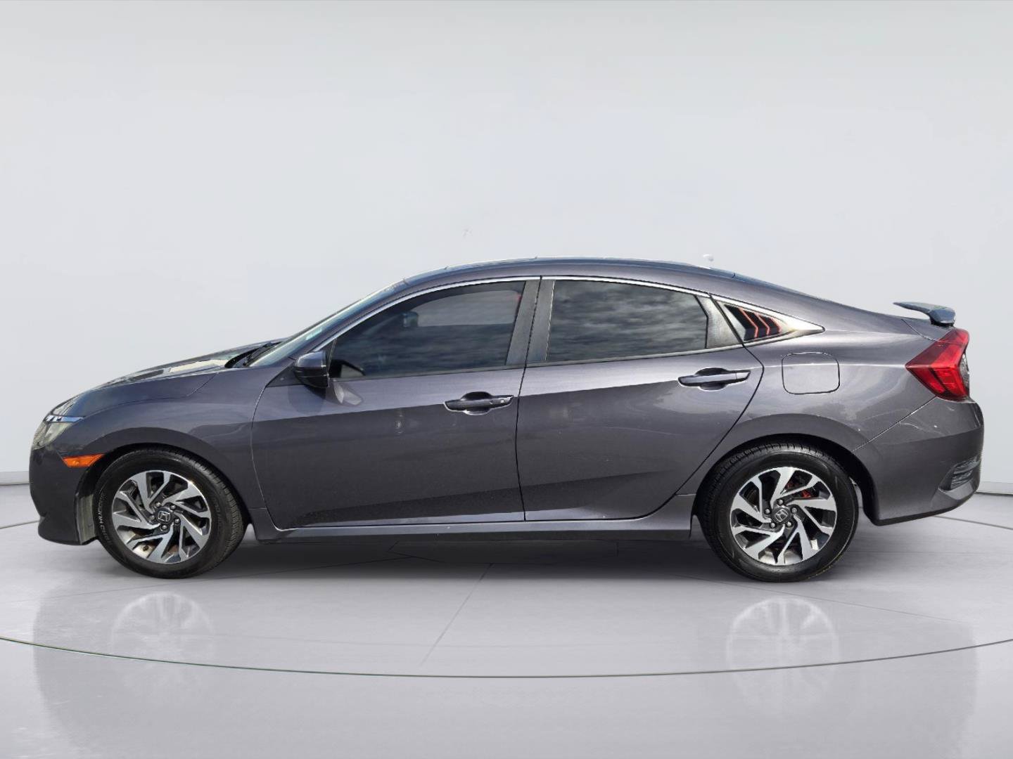 Used 2017 Honda Civic EX image 5