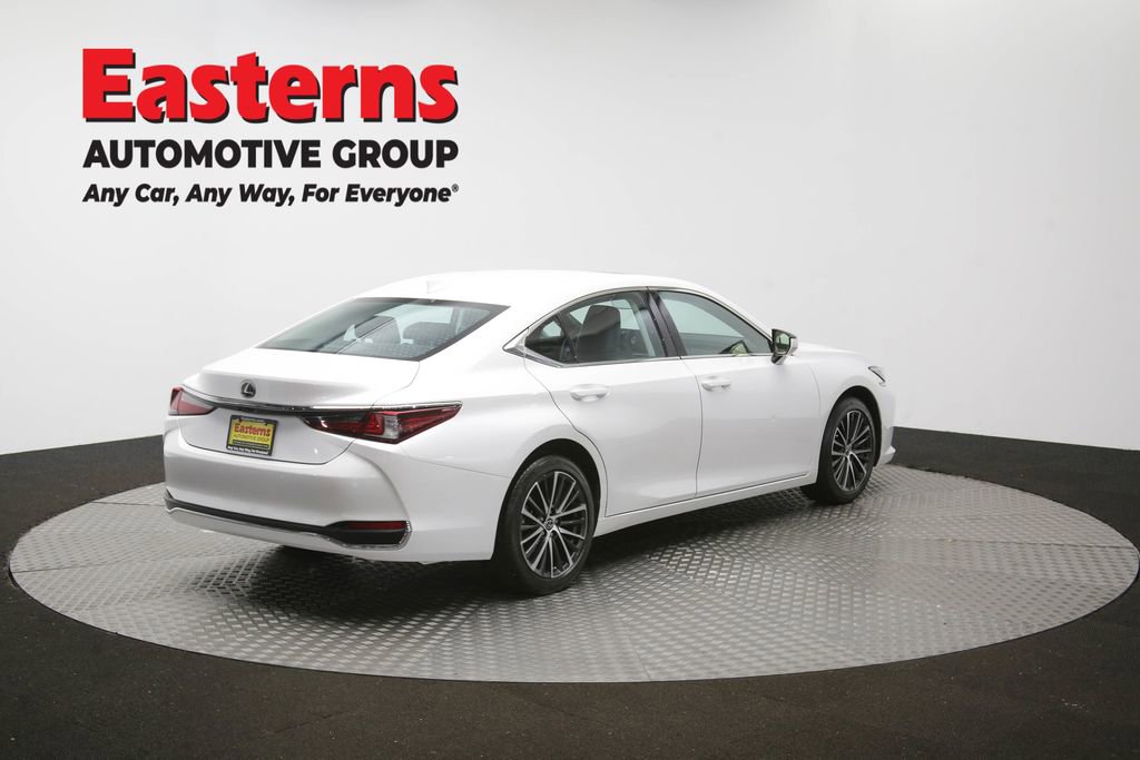 Used 2024 Lexus ES 250 w/ Premium Package AWD/4WD image 43