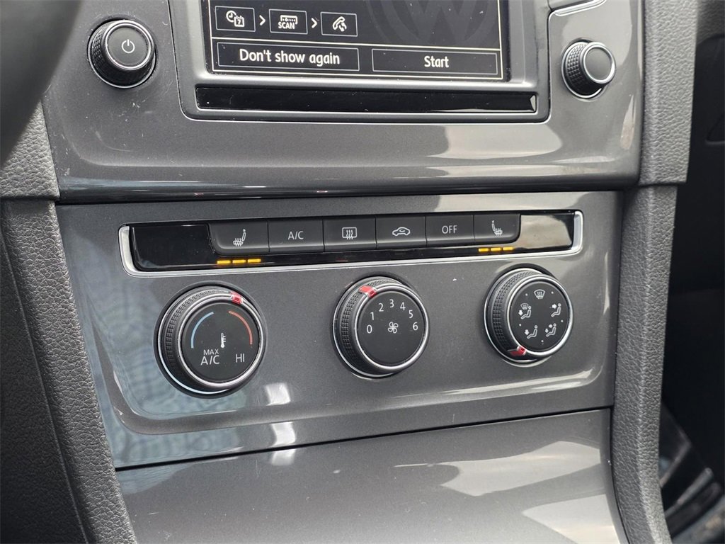 Used 2017 Volkswagen Golf Alltrack SE image 18