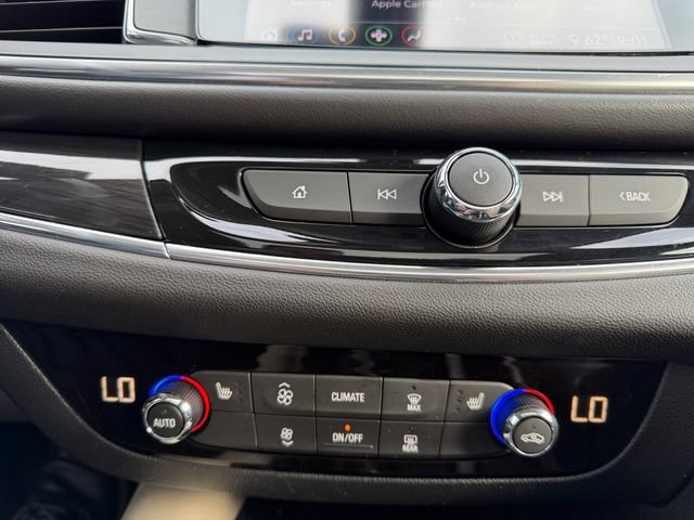 Used 2020 Buick Enclave Essence AWD/4WD image 29