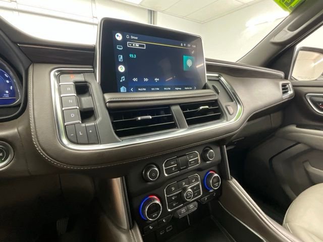 Used 2022 Chevrolet Suburban Z71 image 11