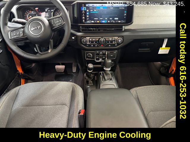 New 2025 Jeep Gladiator Sport image 18