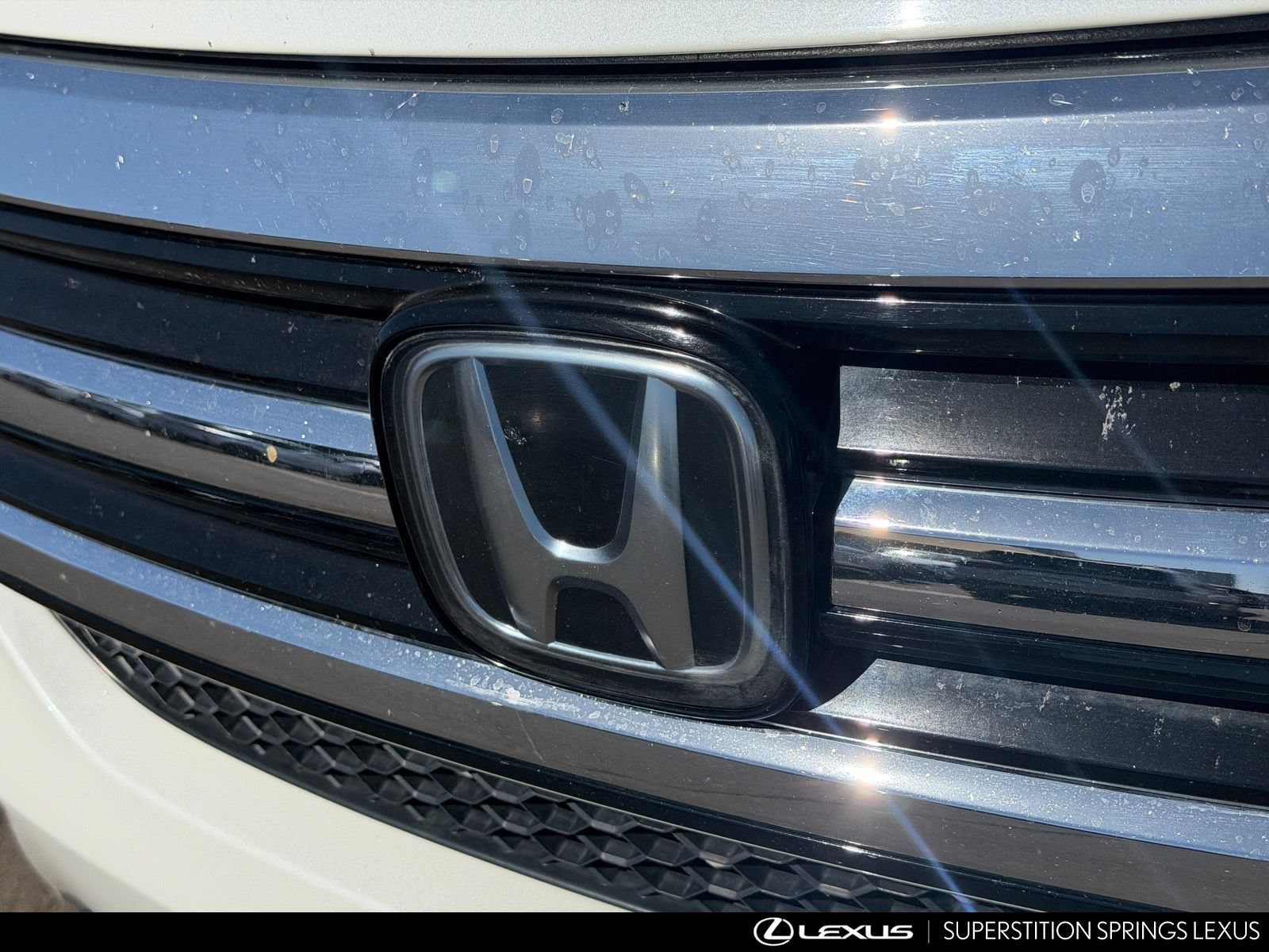 Used 2017 Honda Pilot Touring image 11