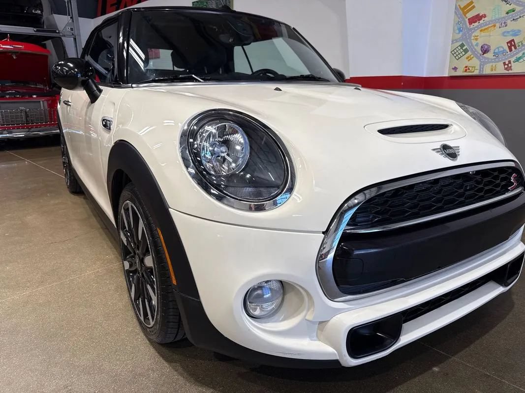 Used 2019 MINI Cooper S w/ Signature Upholstery Package FWD image 53
