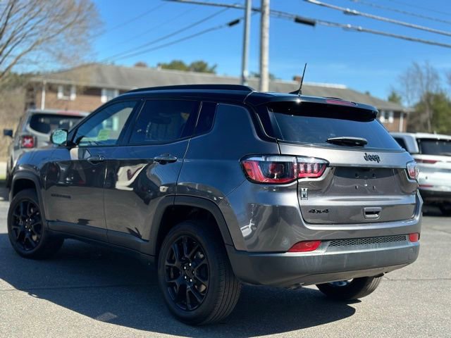 Used 2023 Jeep Compass Altitude image 3