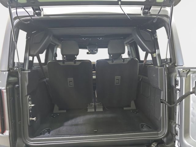 Used 2023 Ford Bronco Wildtrak image 13