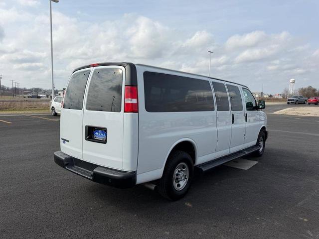 Used 2022 Chevrolet Express 3500 LS RWD image 5