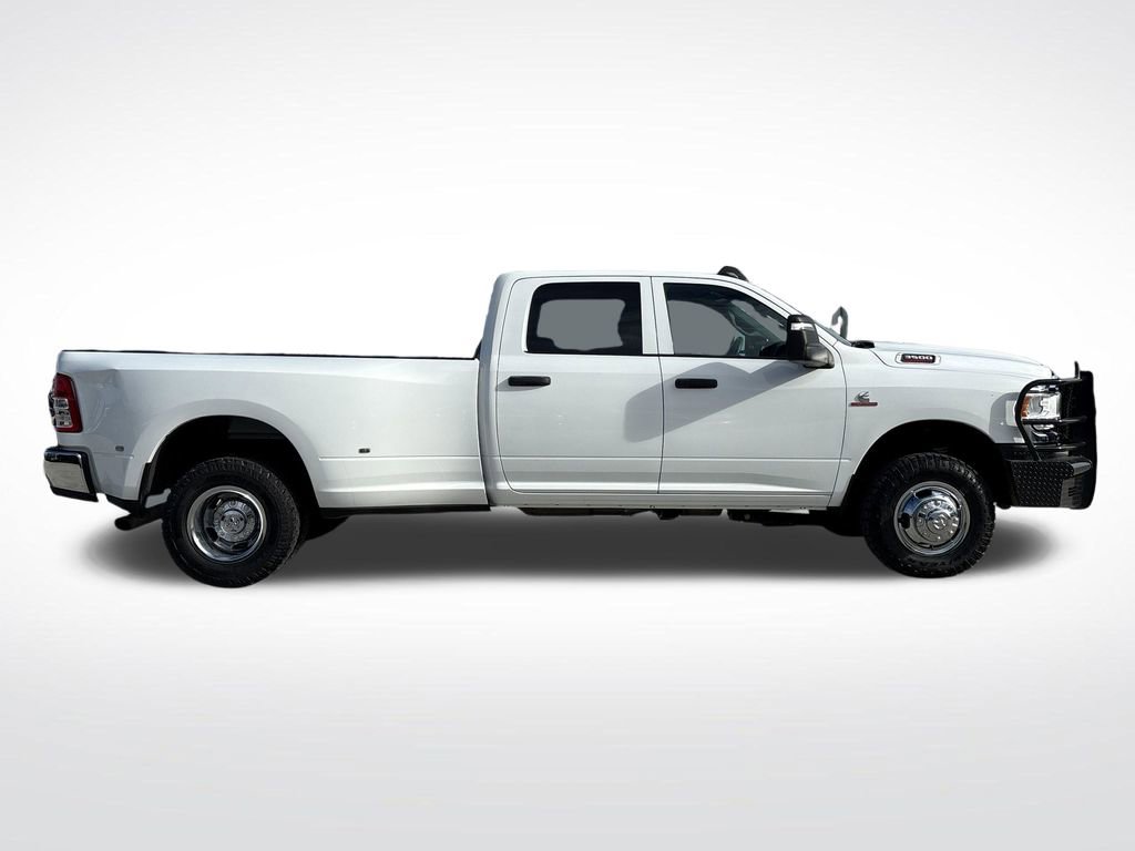 Used 2023 RAM 3500 Tradesman AWD/4WD image 8