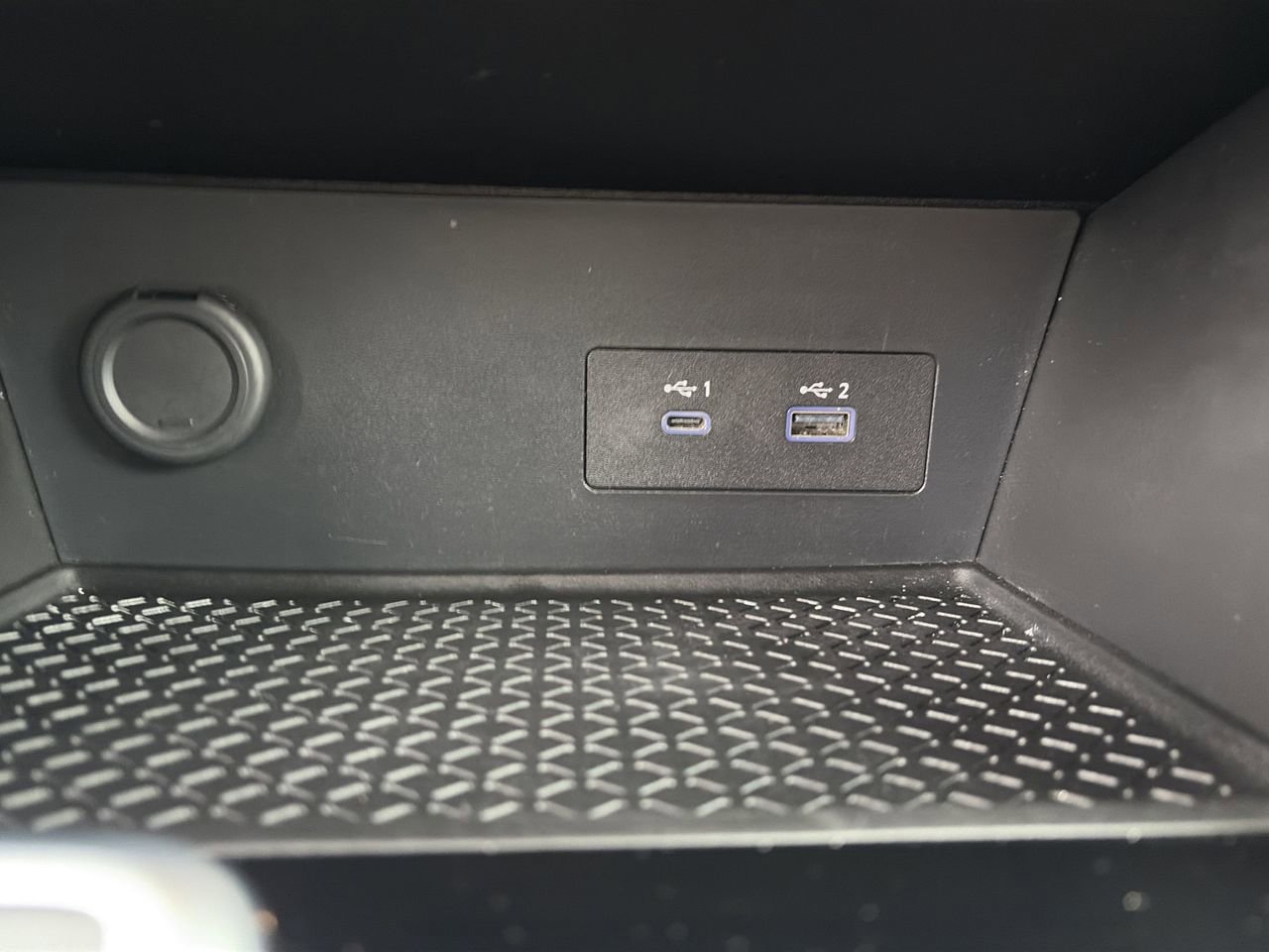 Certified 2024 Nissan Pathfinder SV image 16