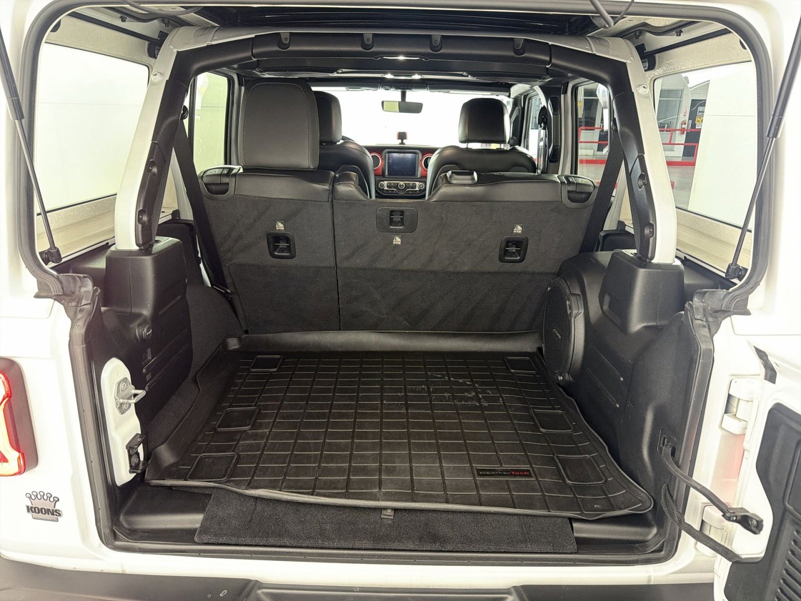 Used 2021 Jeep Wrangler Unlimited Rubicon image 25