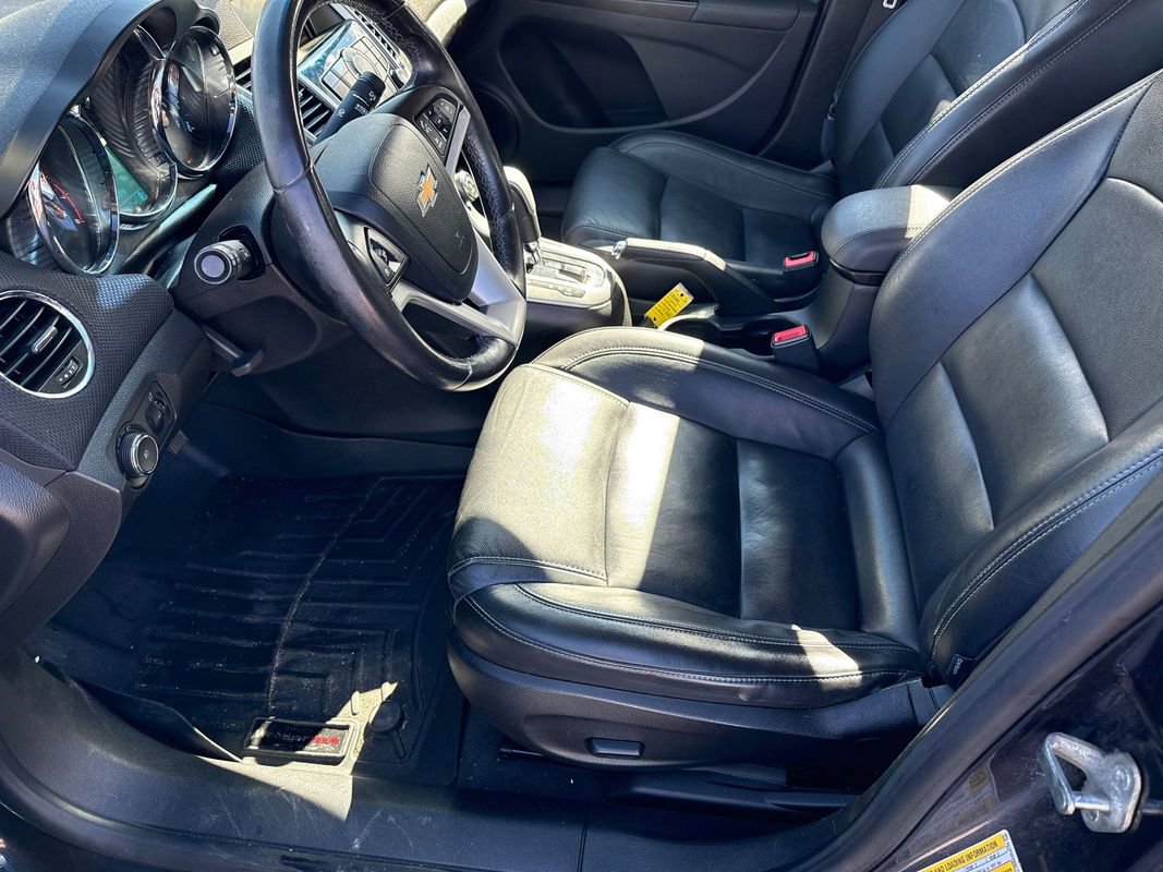 Used 2014 Chevrolet Cruze LTZ w/ RS Package FWD image 23