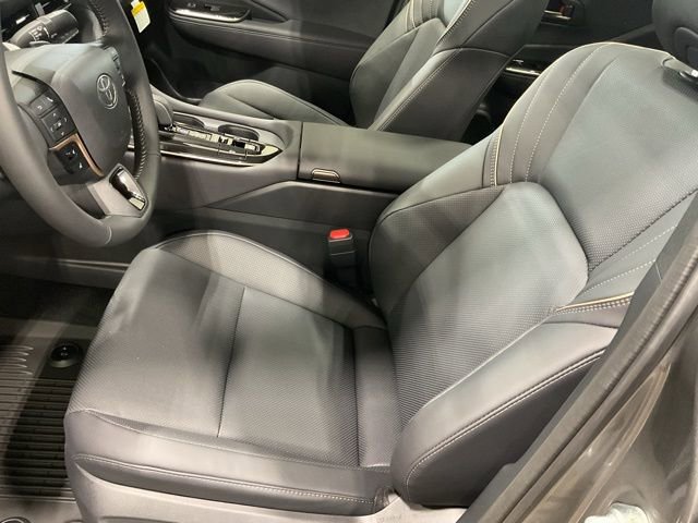 New 2026 Toyota Crown Platinum image 11