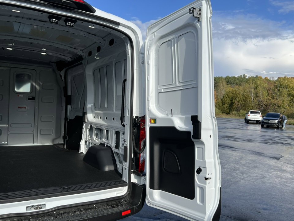 New 2026 Ford Transit 250 148 Medium Roof Extended AWD image 7