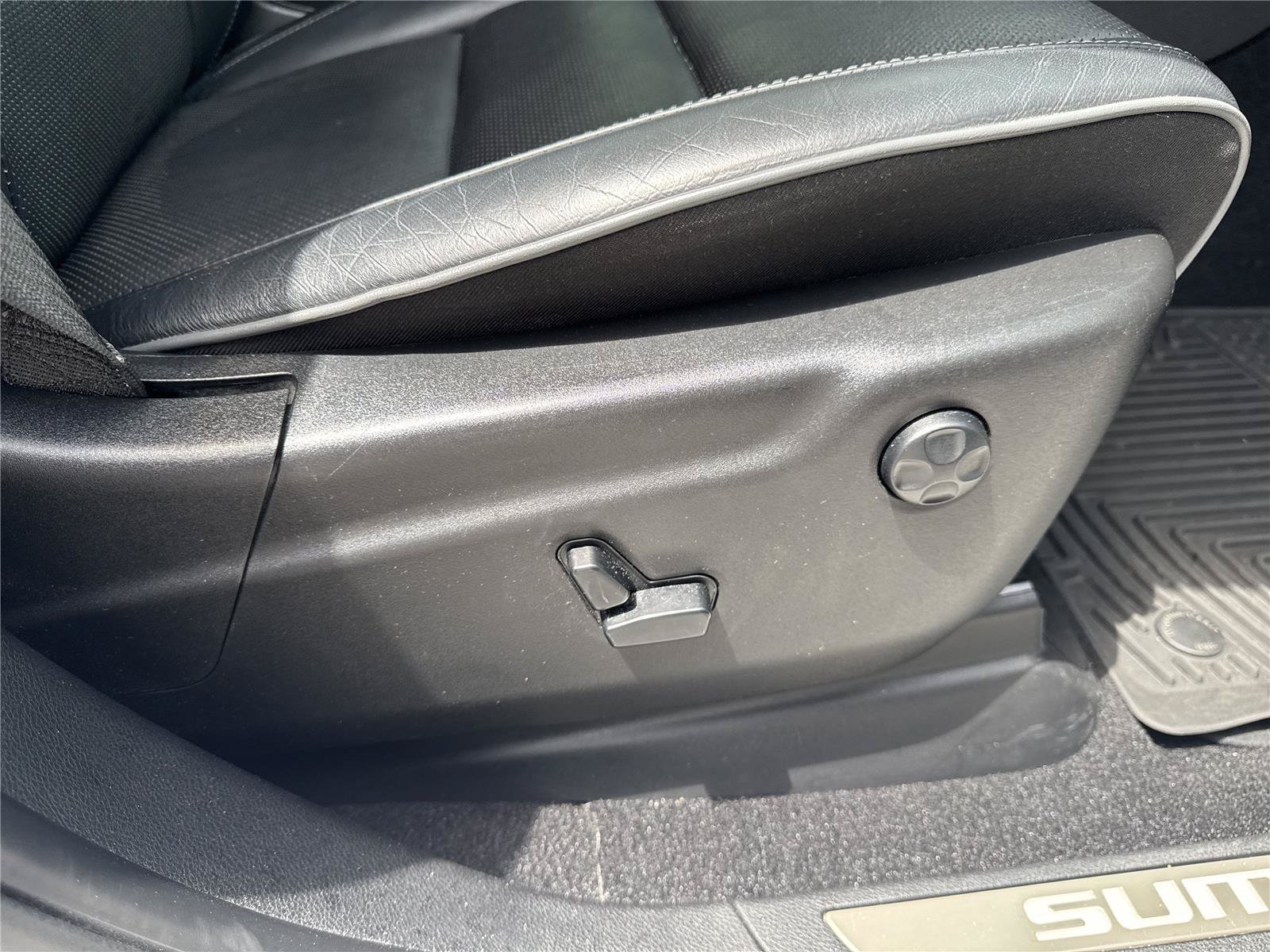 Used 2021 Jeep Grand Cherokee Summit AWD/4WD image 35