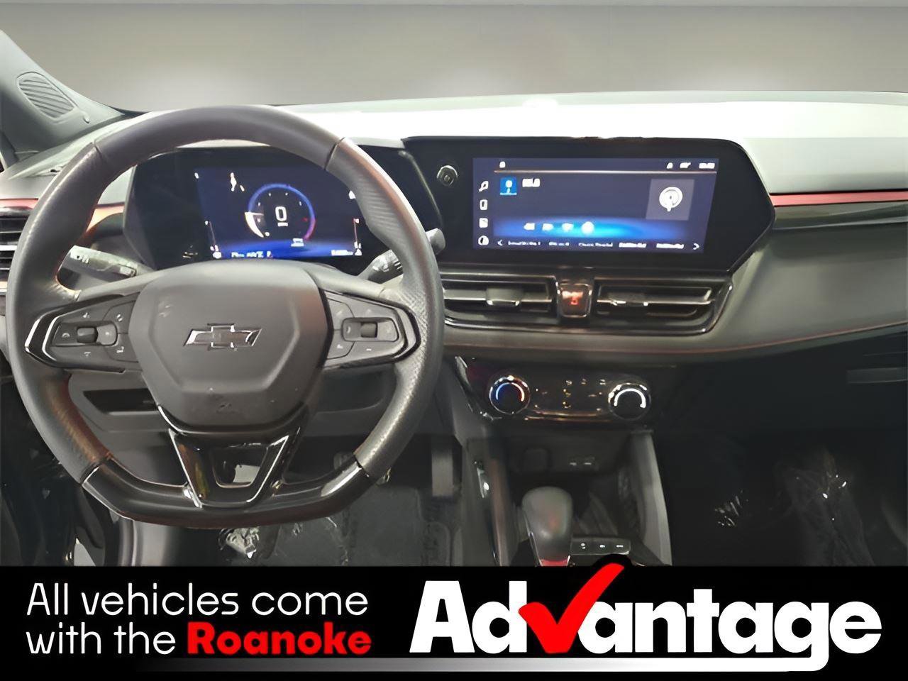 Used 2025 Chevrolet TrailBlazer RS image 3