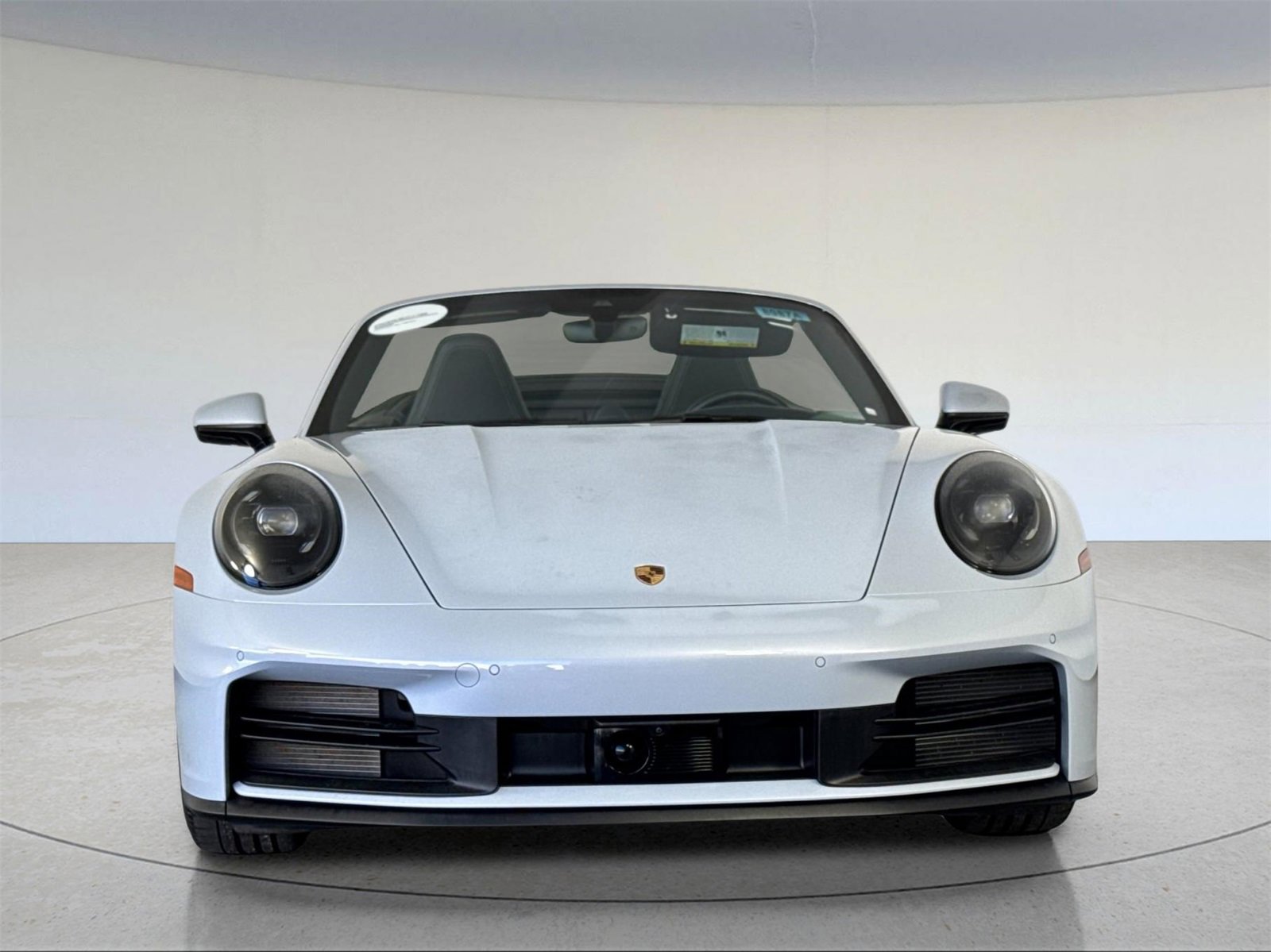Certified 2025 Porsche 911 Carrera image 11