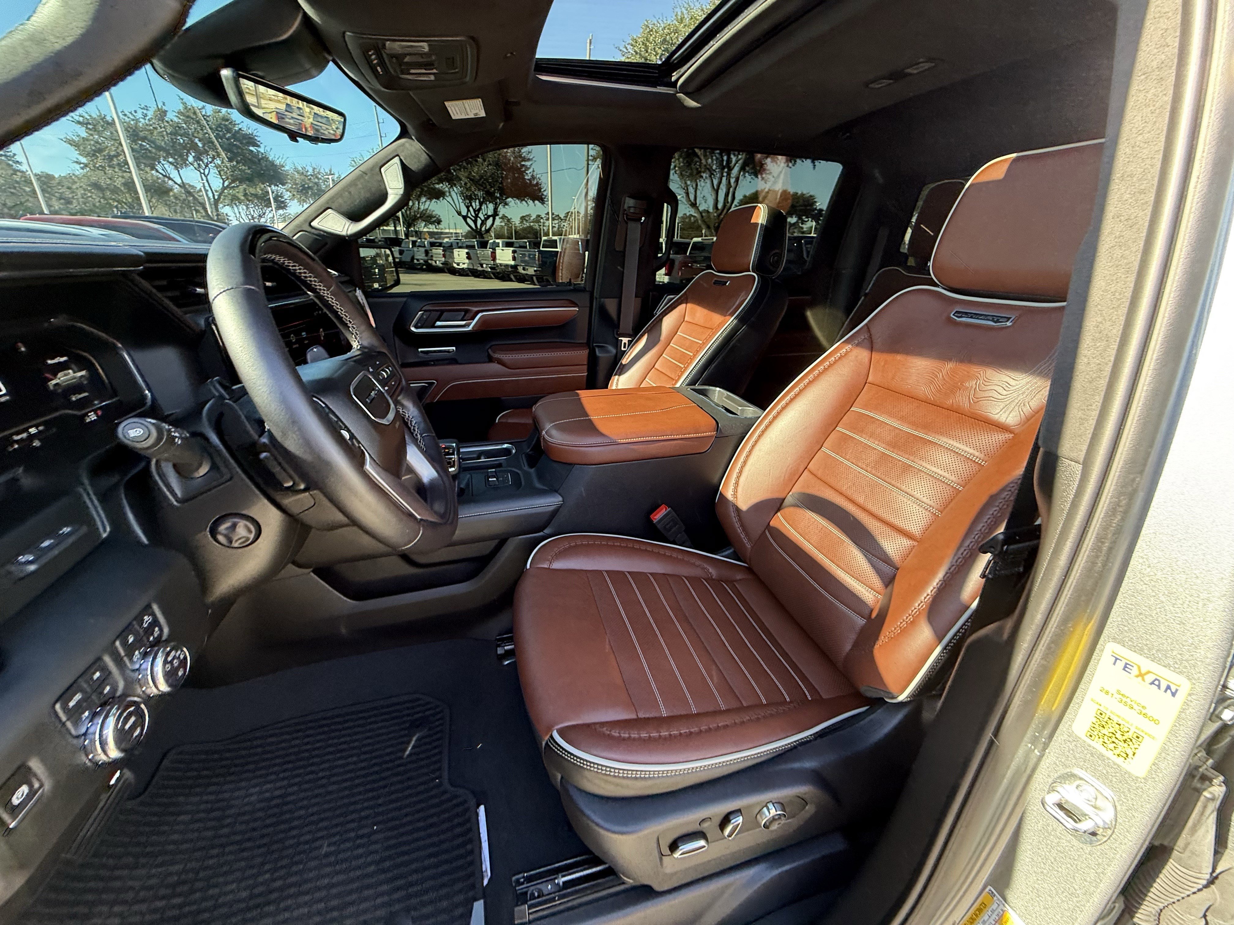 Used 2025 GMC Sierra 1500 Denali Ultimate image 27