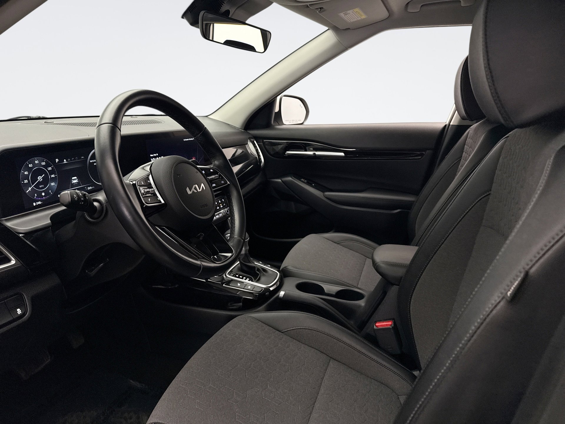 Used 2024 Kia Seltos X-Line image 10