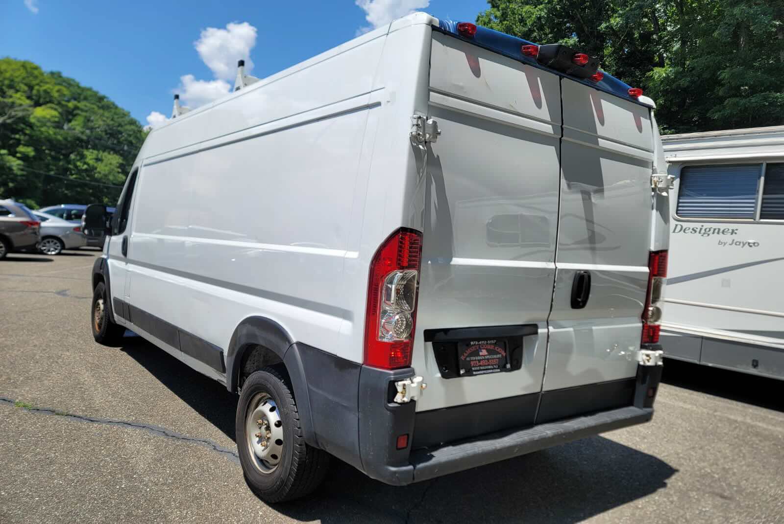 Used 2019 RAM ProMaster 2500 w/ Interior Convenience Group FWD image 3