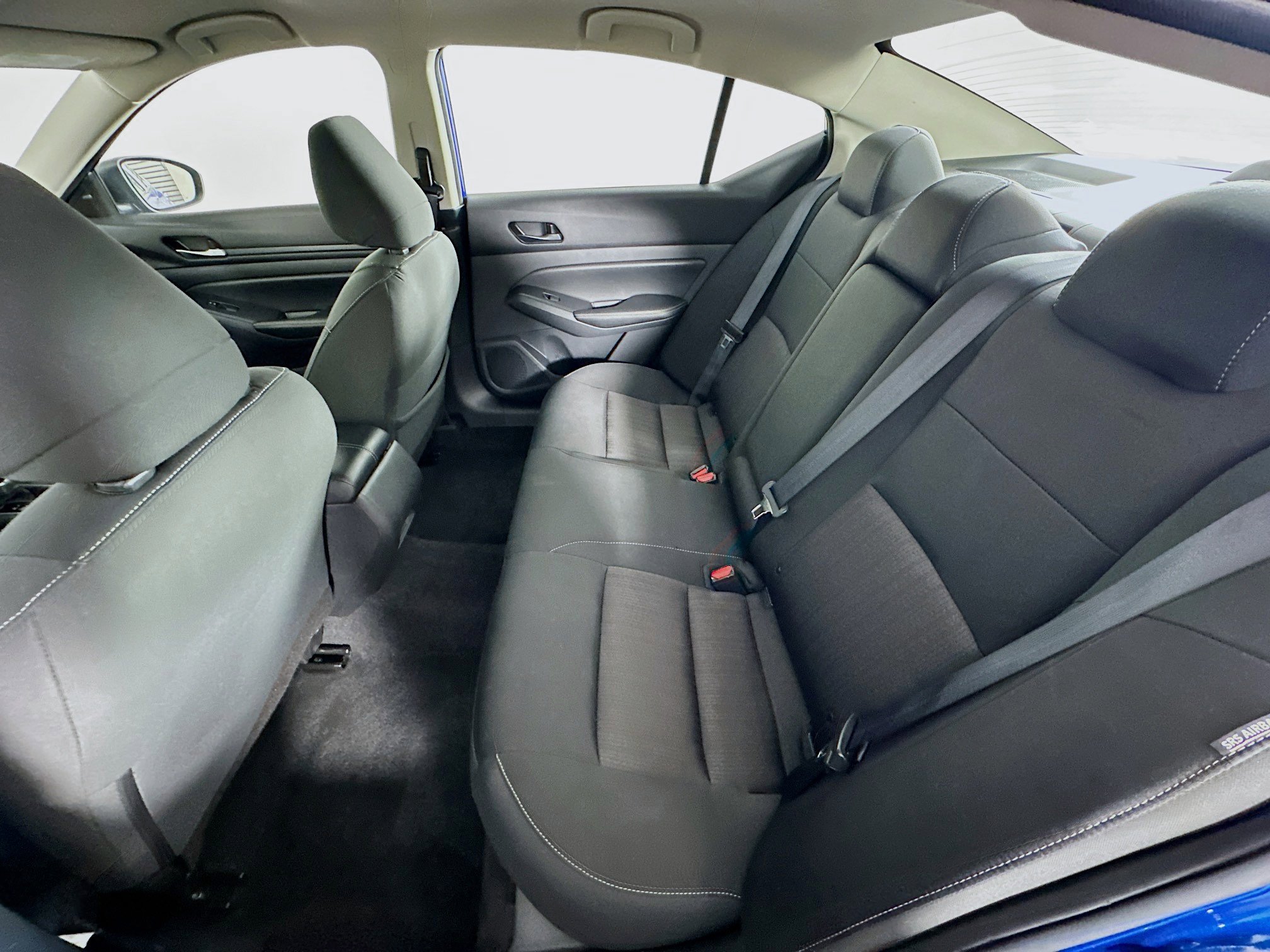 Used 2025 Nissan Altima 2.5 SV image 25