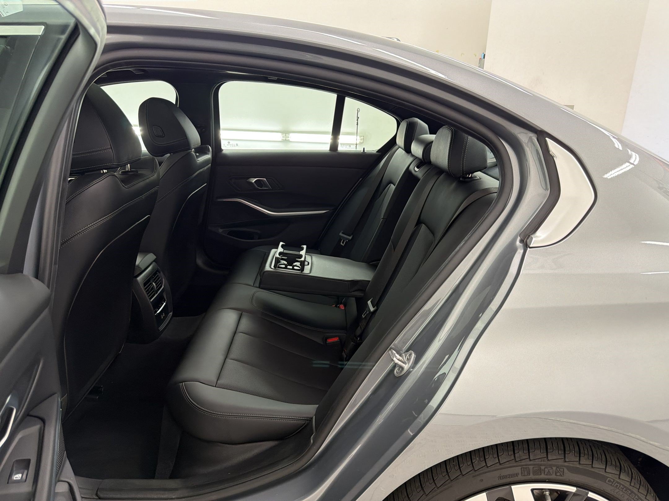 Used 2025 BMW 330i Sedan RWD image 24