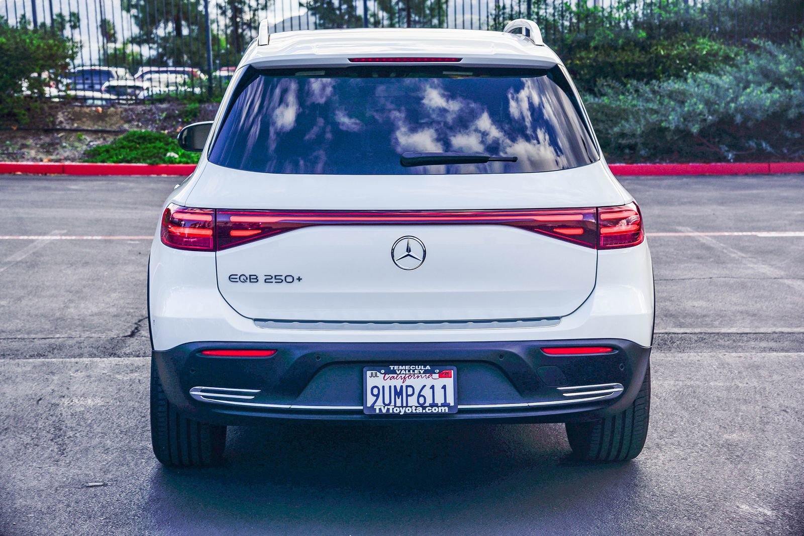 Used 2025 Mercedes-Benz EQB 250+ image 6