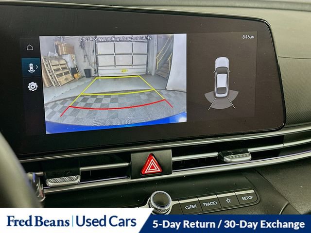 Used 2023 Hyundai Elantra Limited image 16