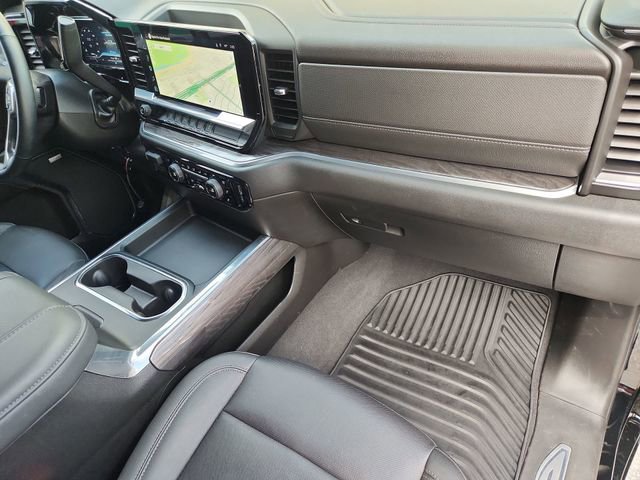 Used 2024 Chevrolet Silverado 2500 LTZ w/ LTZ Texas Edition image 29