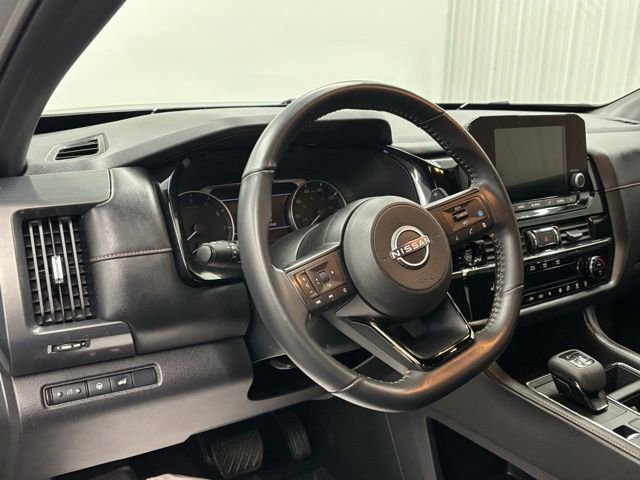 Used 2025 Nissan Pathfinder Rock Creek image 19