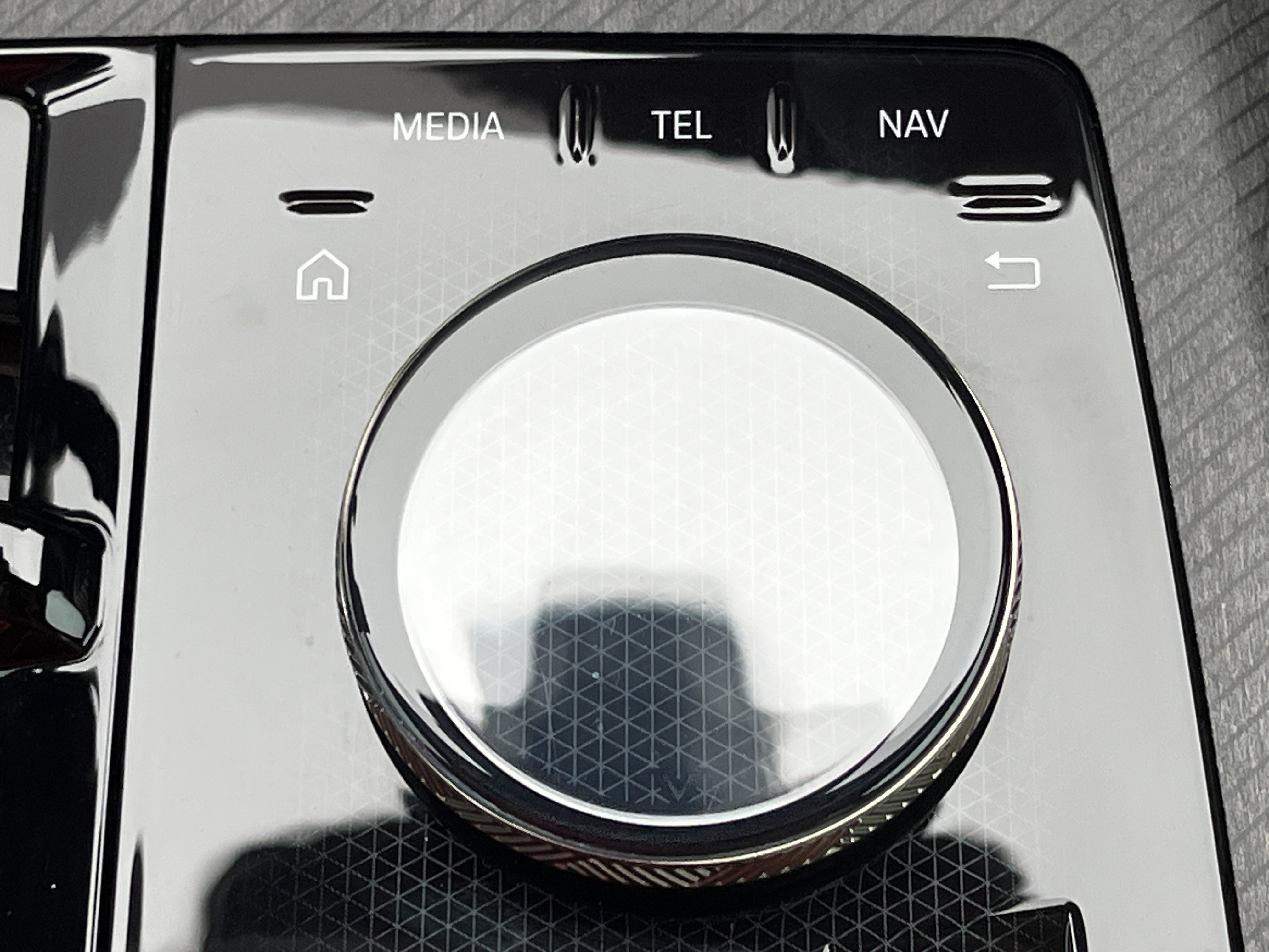 Used 2025 BMW X3 xDrive30i image 8