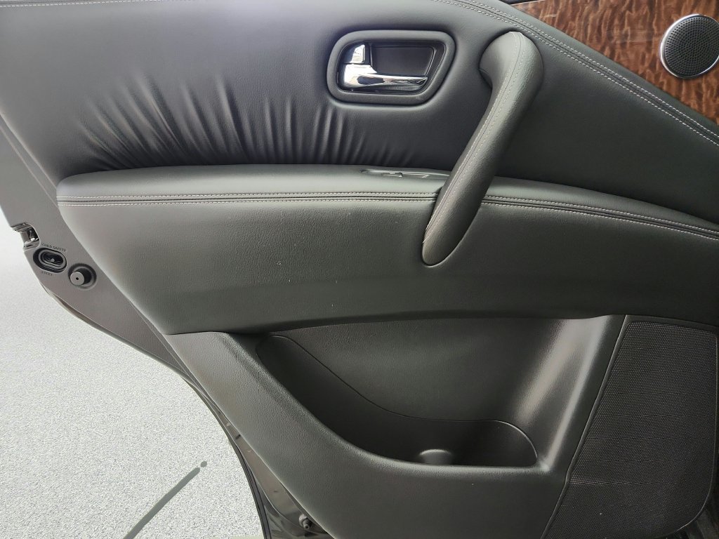 Used 2018 Nissan Armada SL w/ Premium Package AWD/4WD image 29