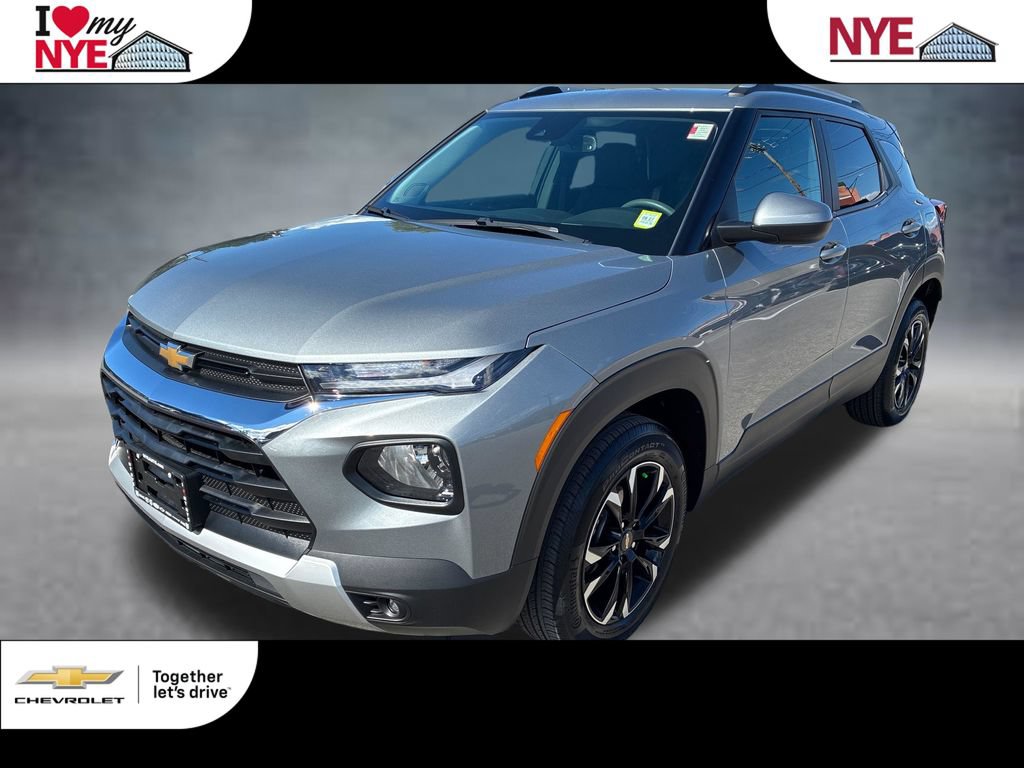 Used 2023 Chevrolet TrailBlazer LT w/ Convenience Package AWD/4WD image 1