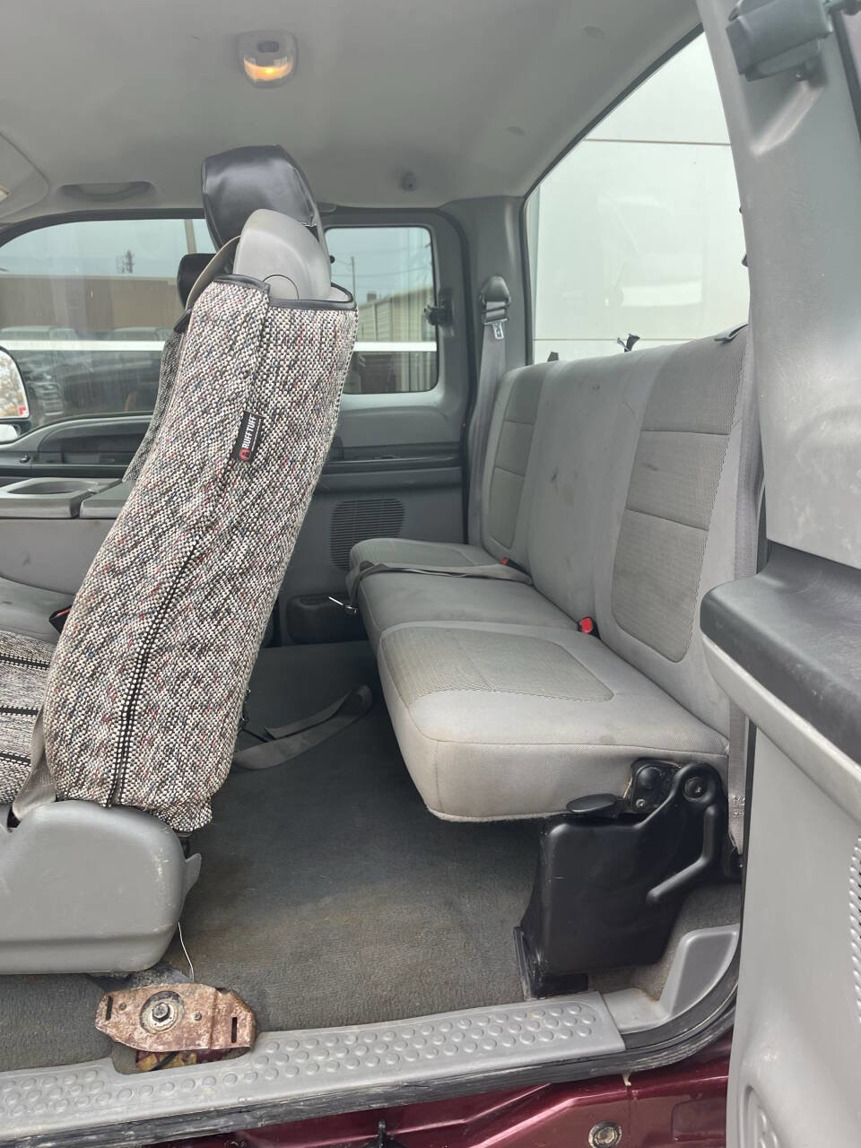 Used 2006 Ford F350 XLT image 7