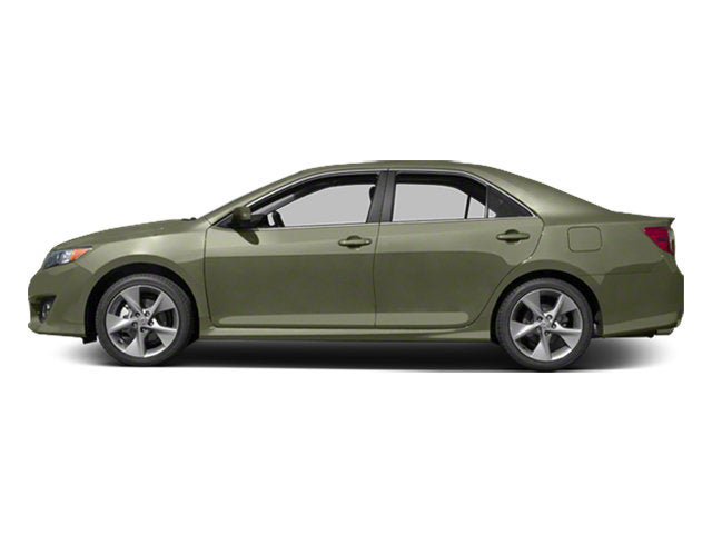 Used 2013 Toyota Camry LE FWD image 3